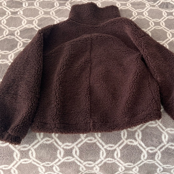 Lululemon Cinchable Fleece Zip-Up
French Press size 6 - Picture 10 of 13